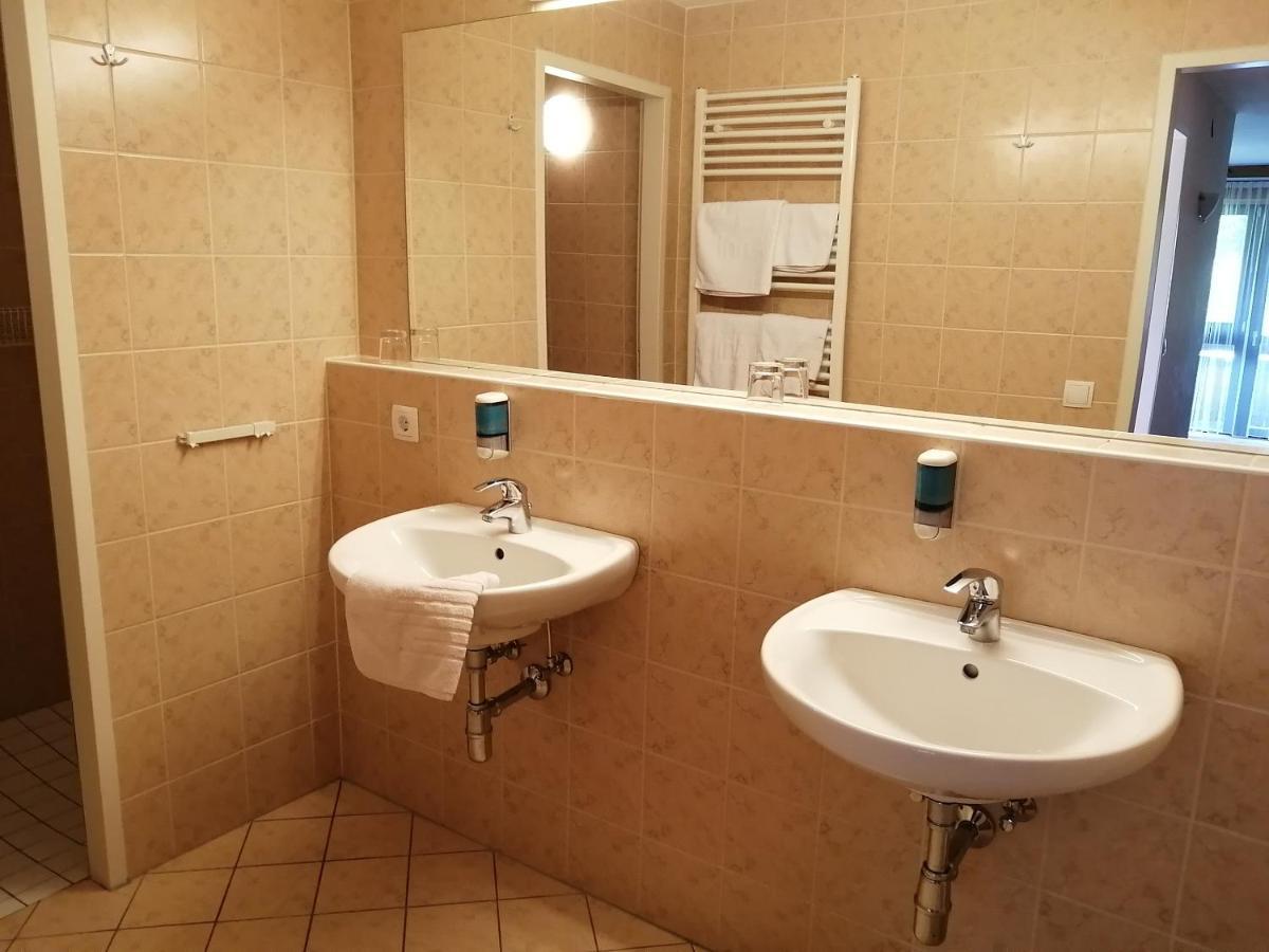 巴德小基希海姆 Haus Anni酒店 外观 照片